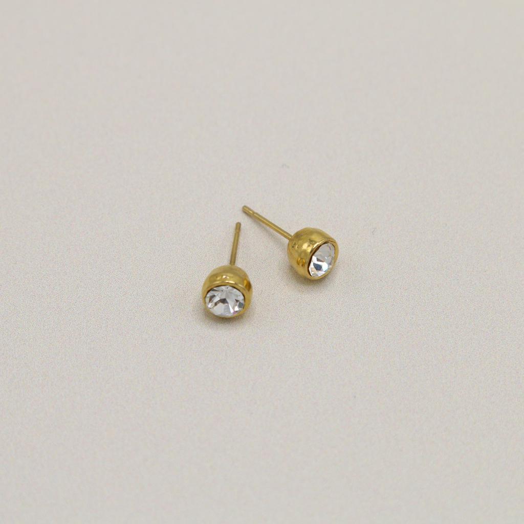 Orelia Vintage Vintage Crystal Stud Earrings