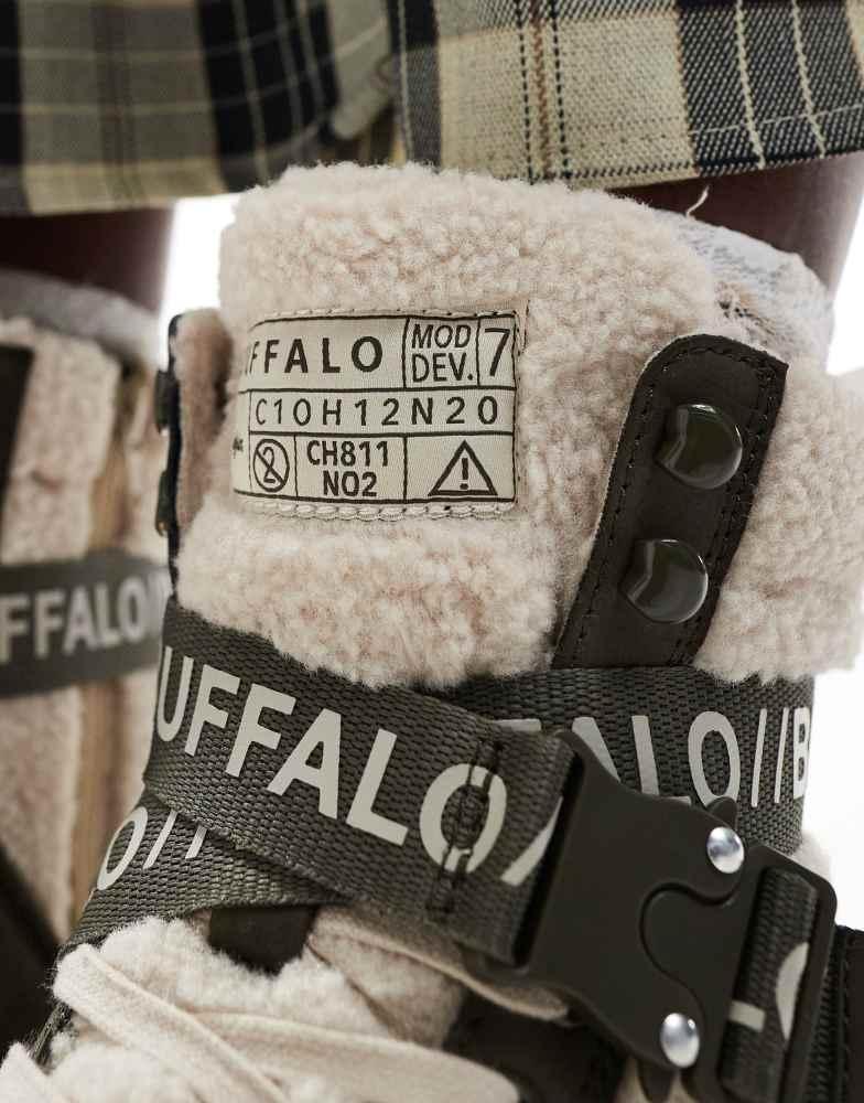 Buffalo Buffalo Aspha borg boot in beige