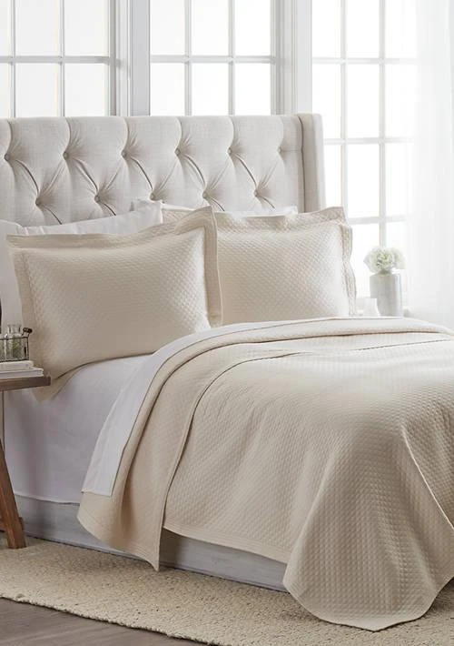 Modern. Southern. Home.™ Southern. Home. Diamante Coverlet Set 1
