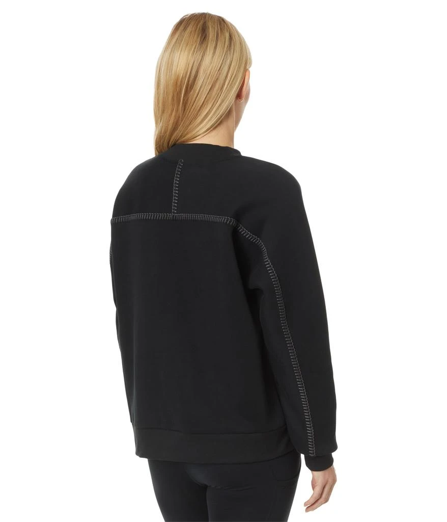 UGG Classic Crew Neck 2
