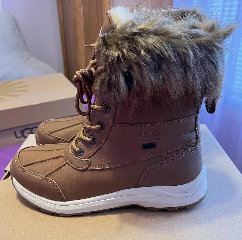 UGG Ugg - Women's Adirondack III Tipped Boot 1