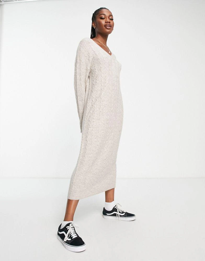 ASOS DESIGN ASOS DESIGN knitted maxi jumper dress in cable in oatmeal 4