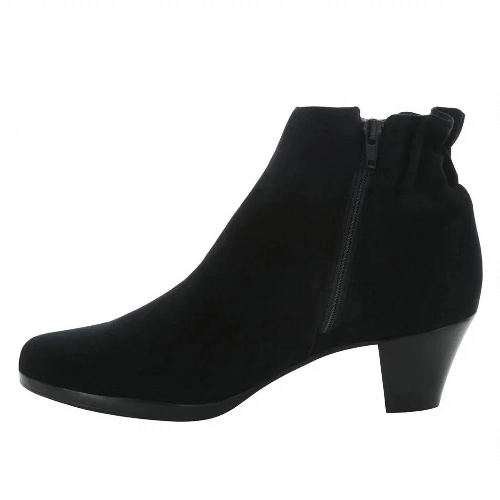 Munro Women's Alfie Boots In Black 2