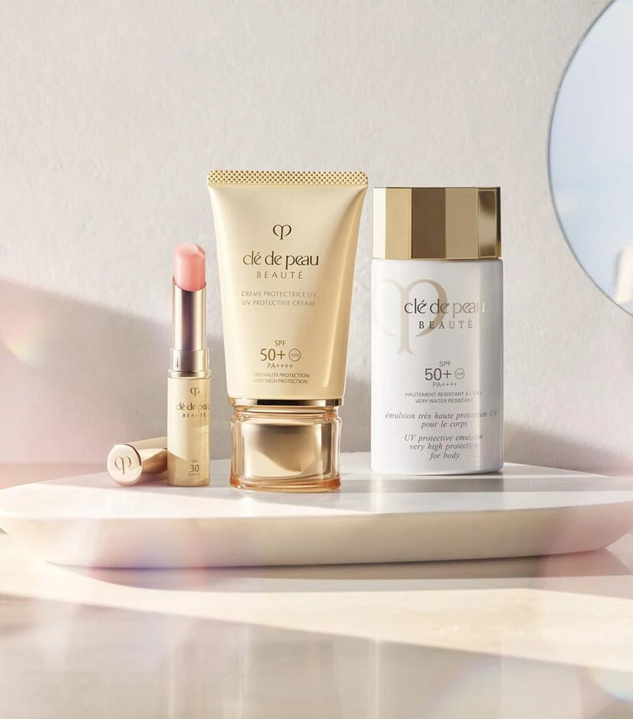 Cle de Peau UV Protective Lip Treatment SPF 30 (4g) 4