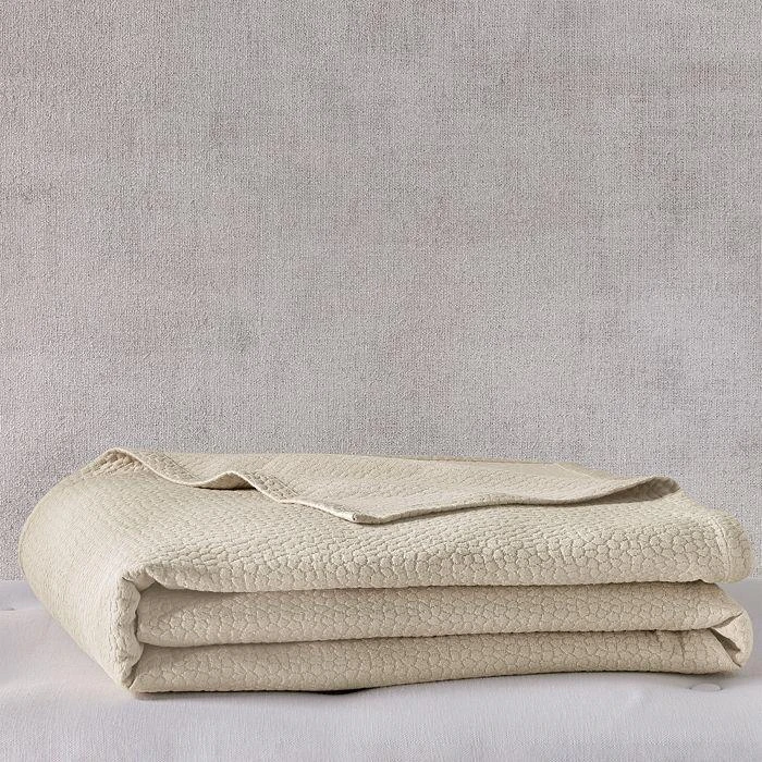 Hudson Signature Pebbled Matelassé Coverlet, Full/Queen - Exclusive 3