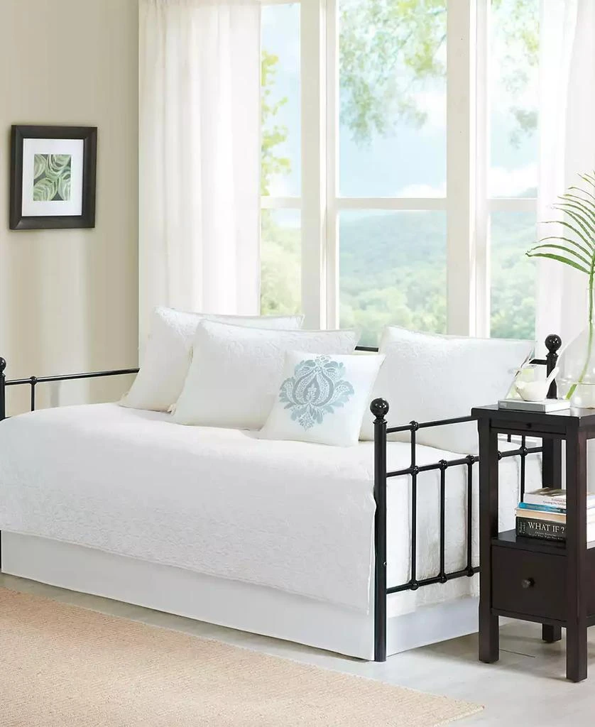 Macy's Quebec 2-Pc. Quilt Set 2