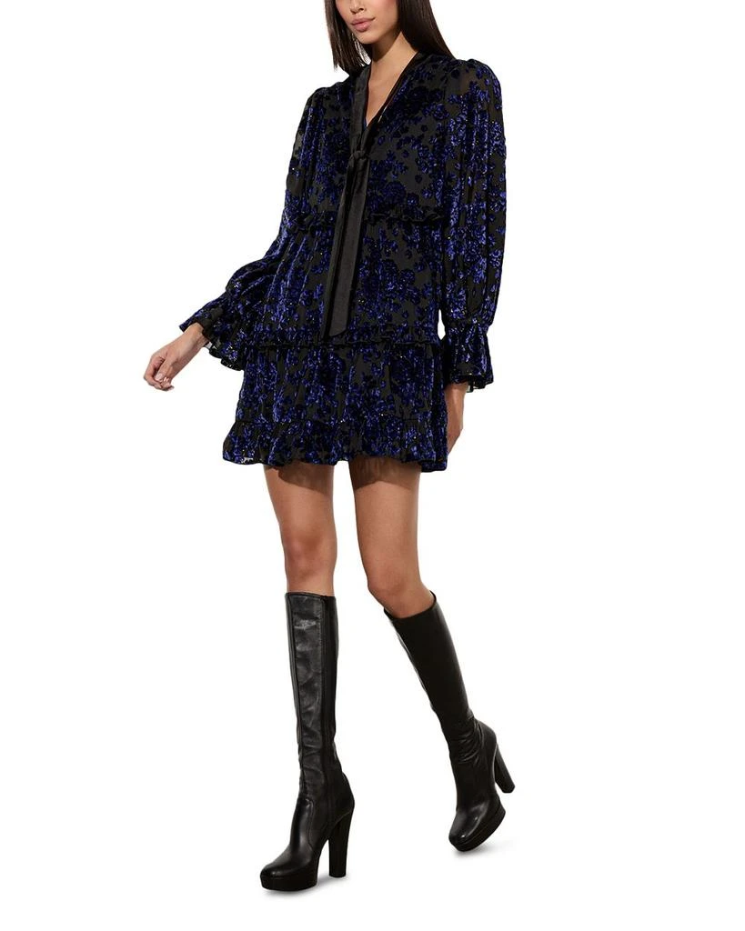 Alice + Olivia Moranne Dress 4
