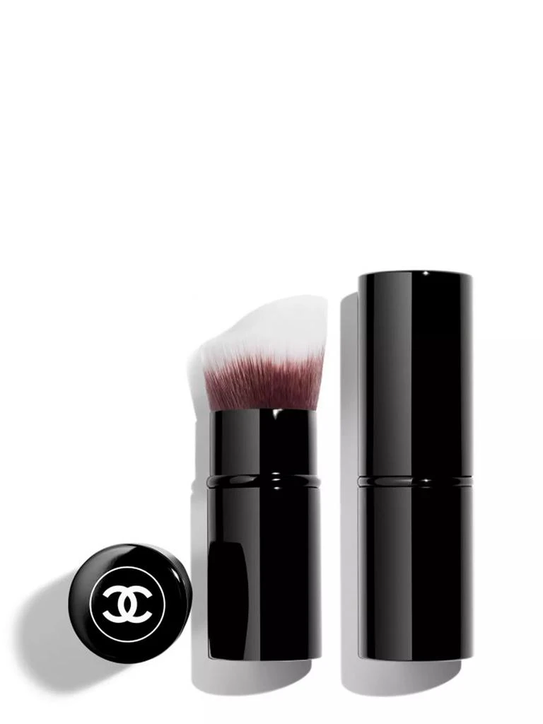 Chanel Retractable Foundation Brush N°103 1