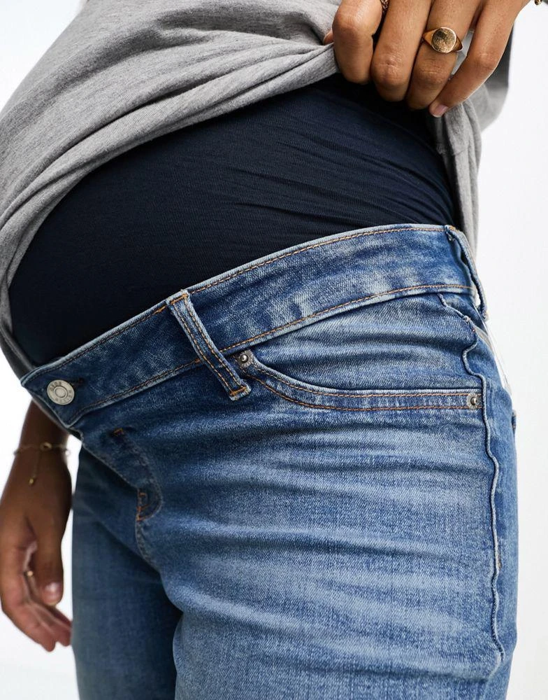 ASOS ASOS DESIGN Maternity ultimate skinny jeans with over bump in blue 3