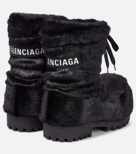 Balenciaga Alaska faux fur snow boots 3