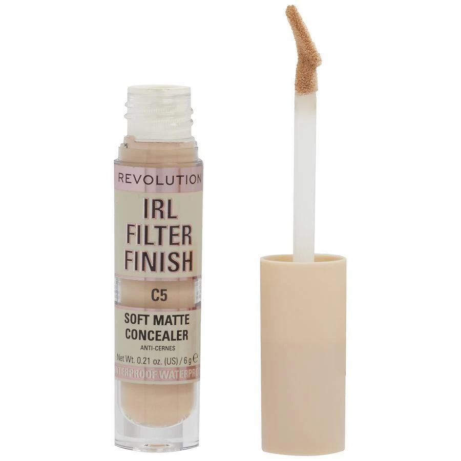 Makeup Revolution IRL Filter Longwear Concealer 2