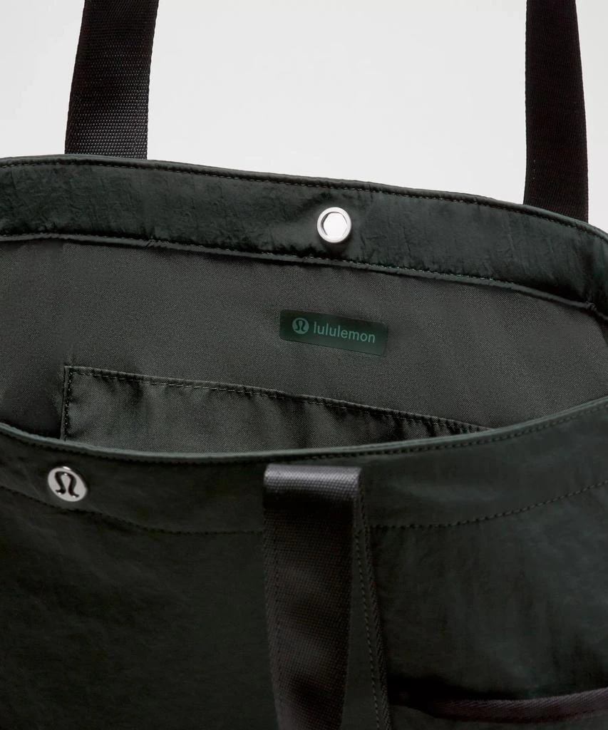 Lululemon Daily Multi-Pocket Tote Bag 20L 9