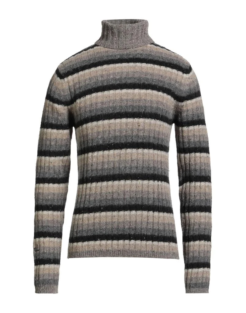 ERL Turtleneck 1