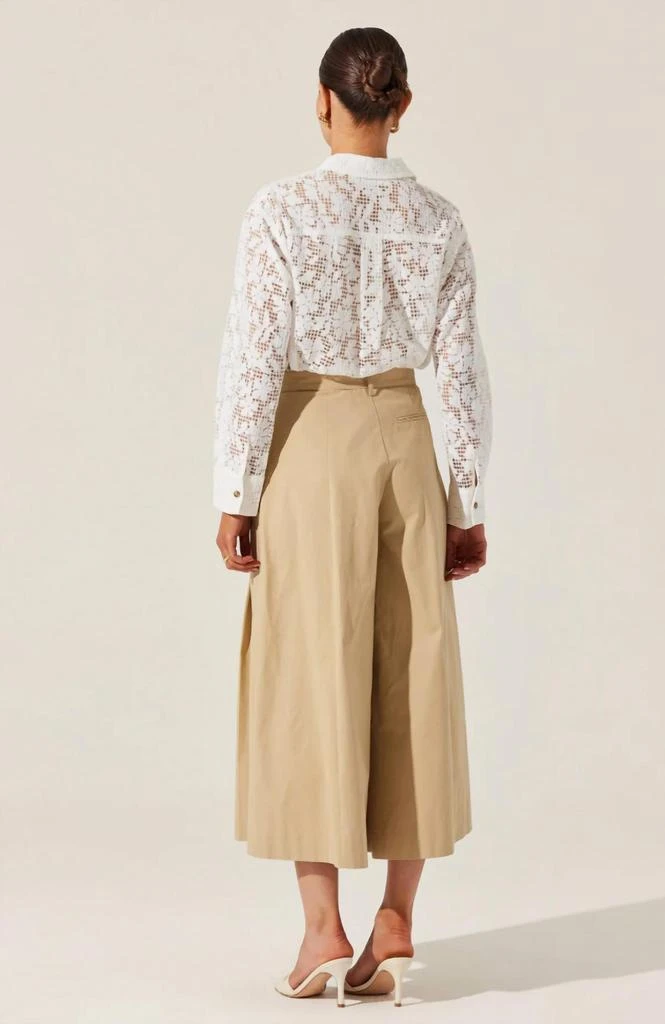 ASTR Astr - Tisa Floral Lace Top 4