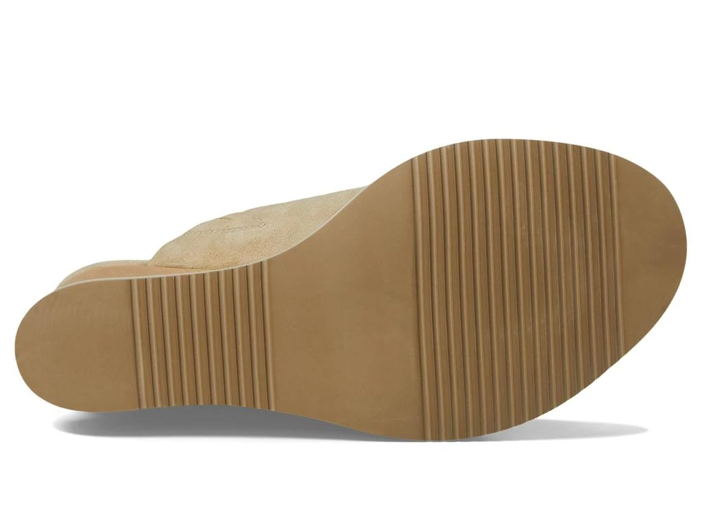 Free People Running In Wedges 3
