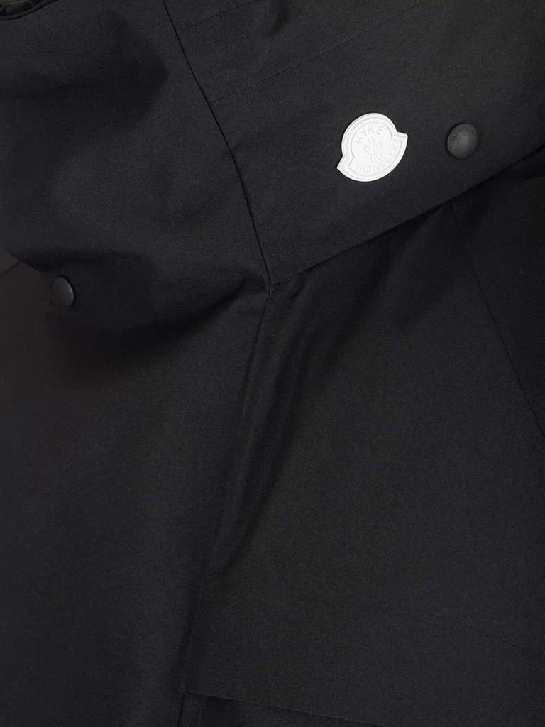 Moncler Moncler X HYKE Logo Detailed Zip-Up Padded Gilet 4