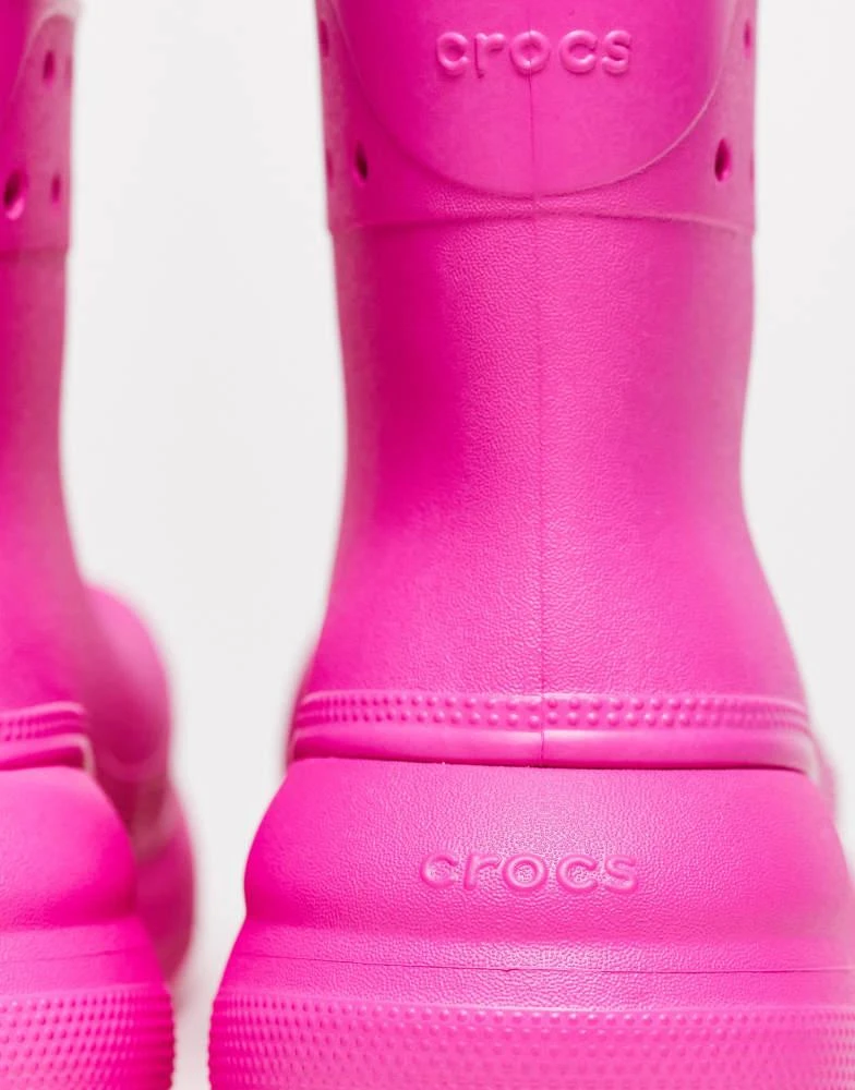 Crocs Crocs Unisex Crush rain boot in pink 2