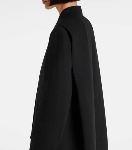 Totême Deep pleated coat 5