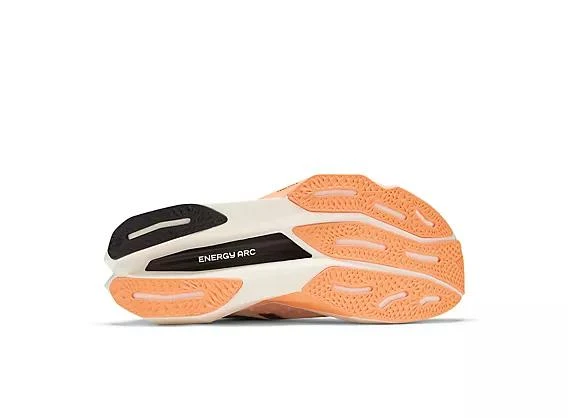 New Balance FuelCell SuperComp Elite v4 6