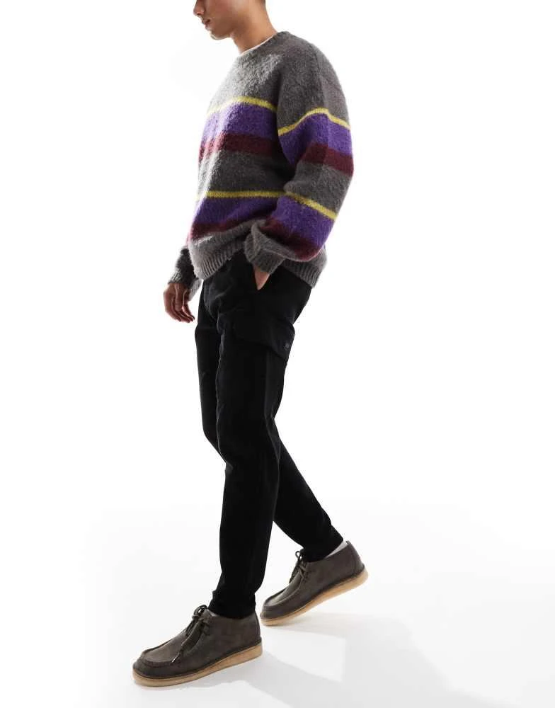 Pull&Bear Pull&Bear straight leg cargo trouser in black 4