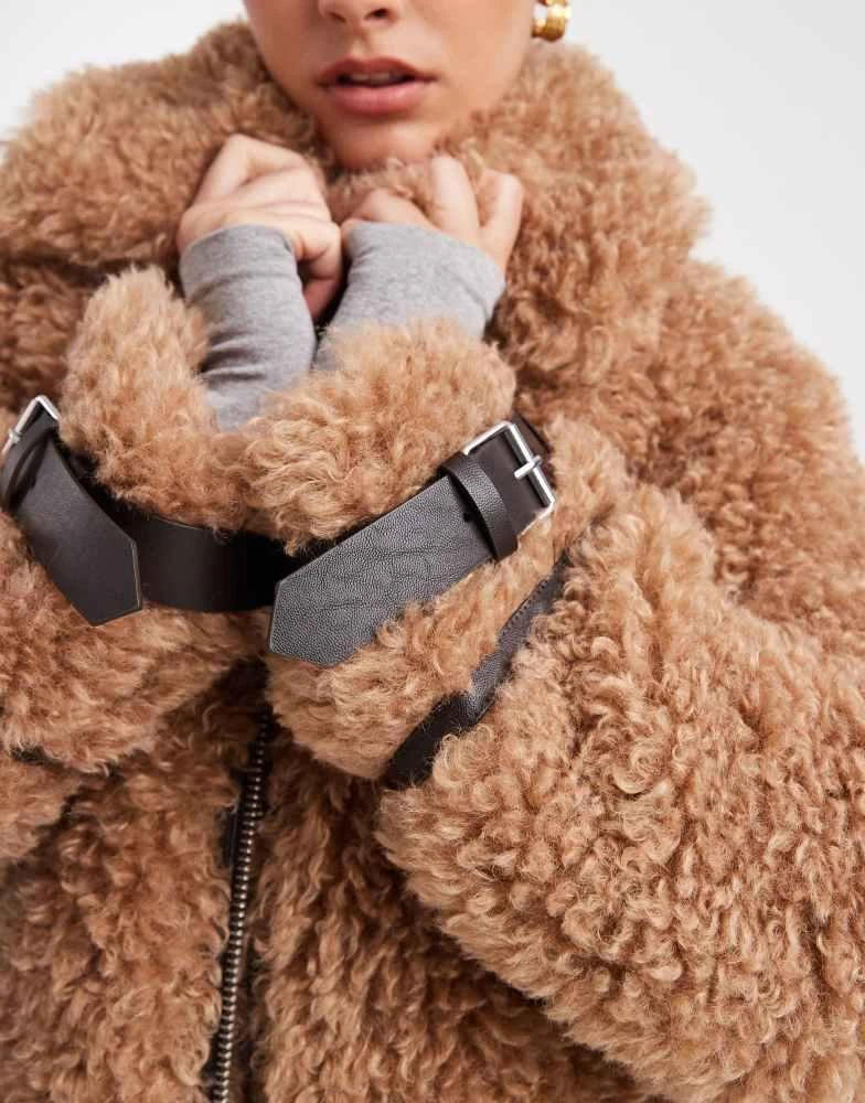 Miss Selfridge Miss Selfridge borg oversized aviator in camel 3