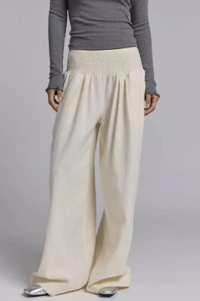 Kimchi Blue Kimchi Blue Caroline Smocked Wide Leg Linen-Blend Pant 4