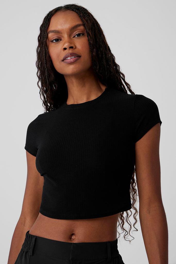 Alo Ribbed Sea Coast Cropped Short Sleeve Tee - Black - T