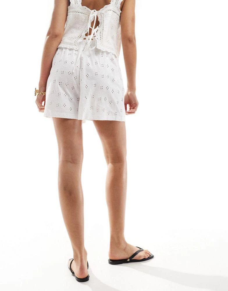 ASOS ASOS DESIGN broderie boxer shorts in white 2