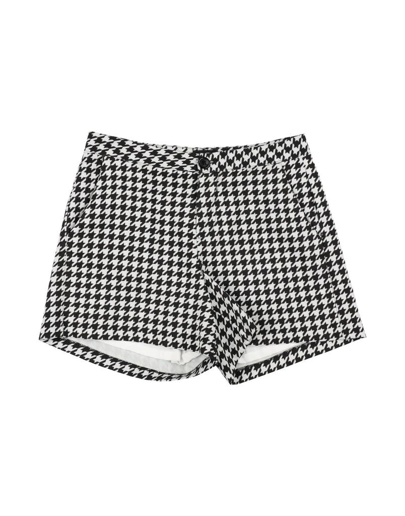 MARC ELLIS Shorts 
Bermuda 1