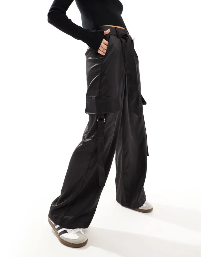 HERA Hera Womens tailored cargo trouser in black 3