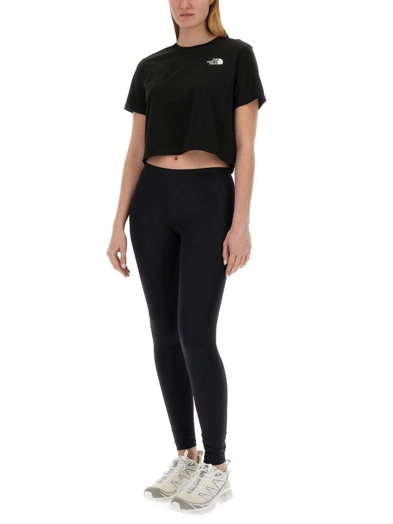 The North Face The North Face Logo Printed Cropped T-Shirt 3