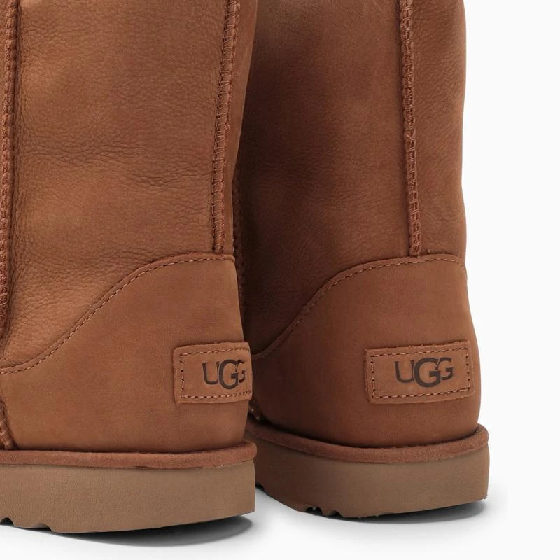UGG Classic Weather Short chestnut boot 5