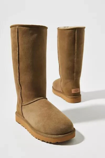 UGG UGG Women's Tall Classic II Boot 1