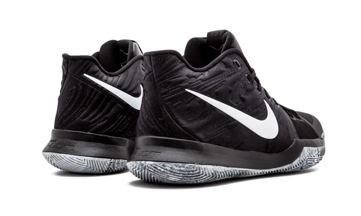 NIKE Nike Kyrie 3 BHM 1