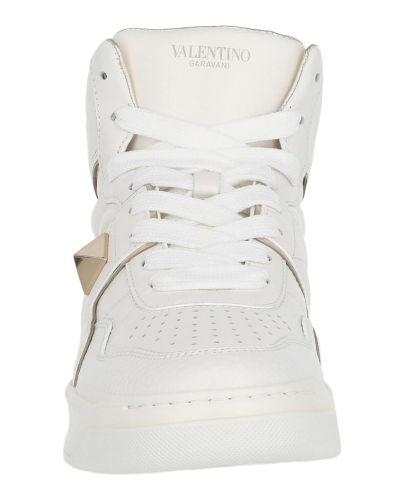 入手困難★ VALENTINOの靴♪ ☆ MID-TOP ONE STUD SNEAKER ☆ Valentino Men's One Stud Calfskin White / Black High Top