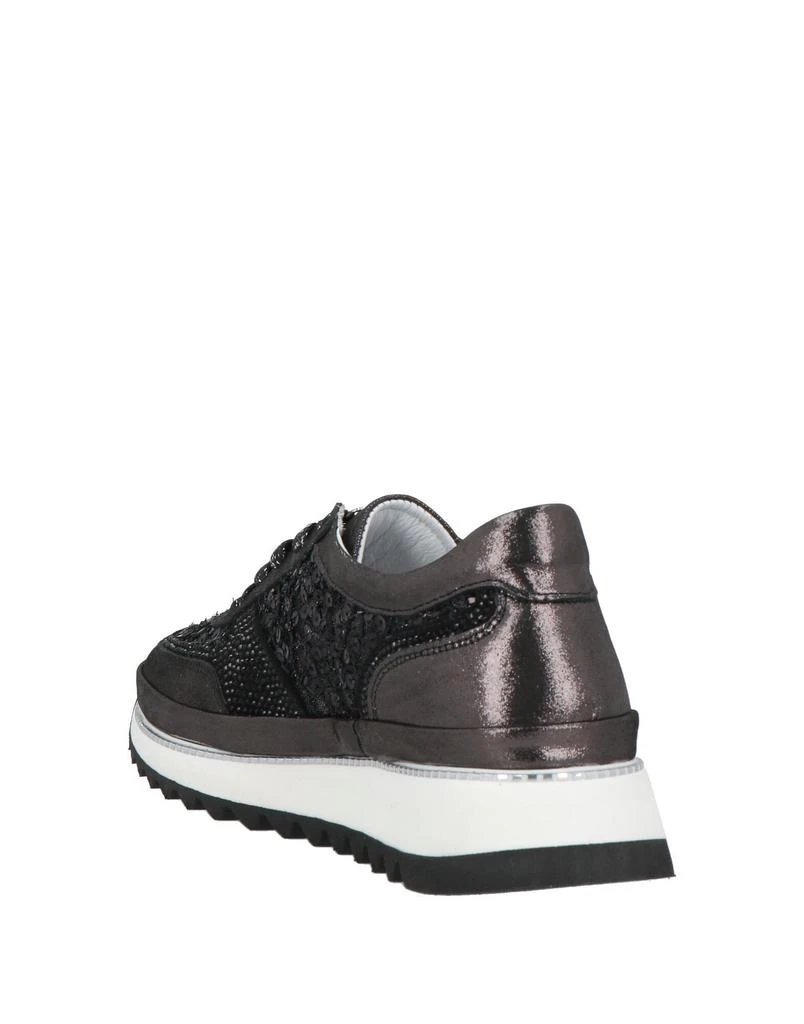 NILA & NILA Sneakers 3