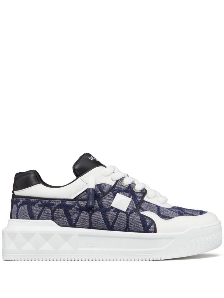 [ VALENTINO★One Stud ] ローカット スニーカー★関税送料込 Valentino one stud xl low-top sneakers - Casual Shoes
