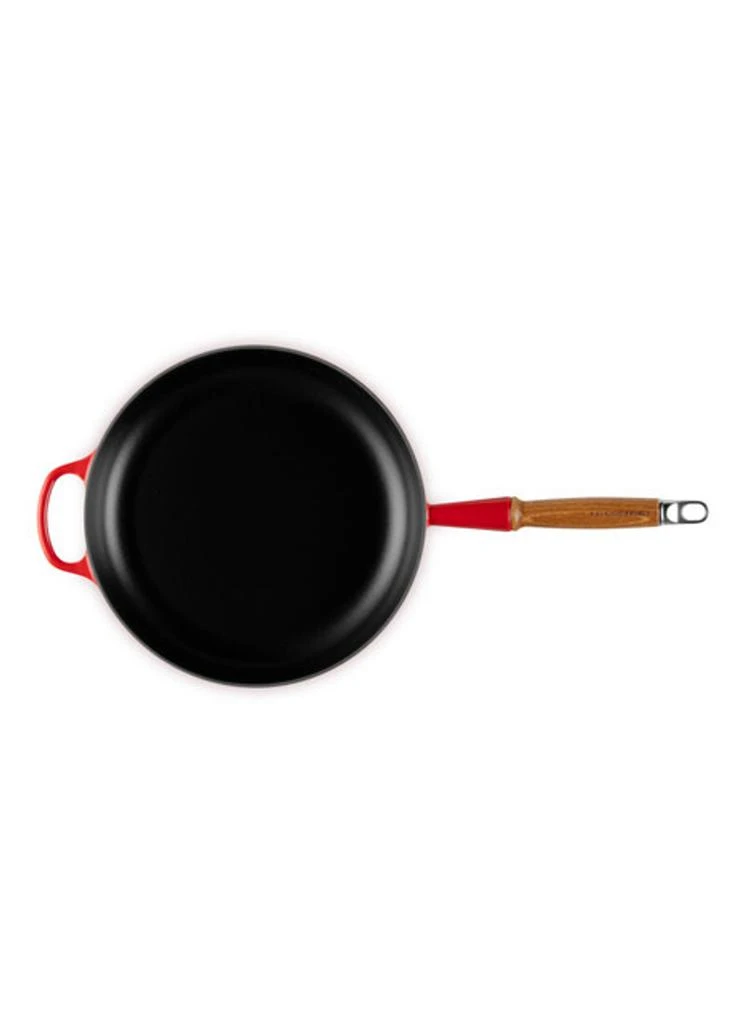 Le Creuset Signature cast iron frying pan with wooden handle 28cm 8