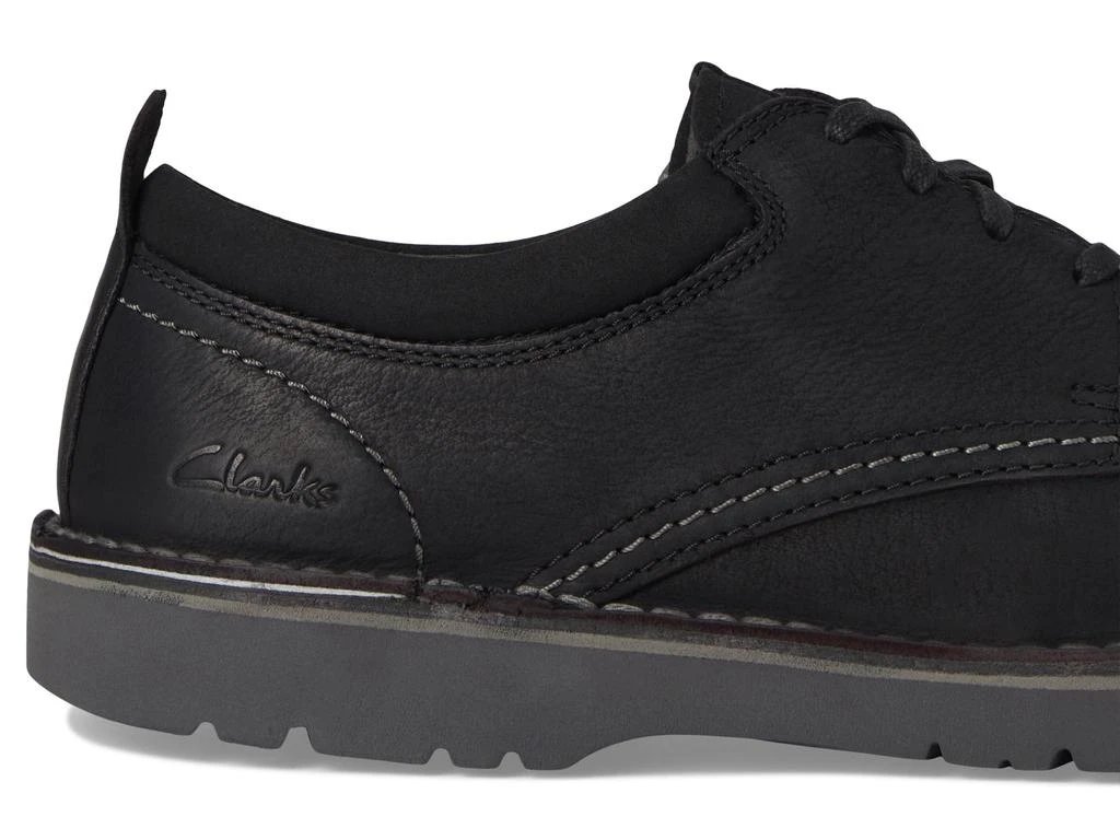 Clarks Eastridge Low 6