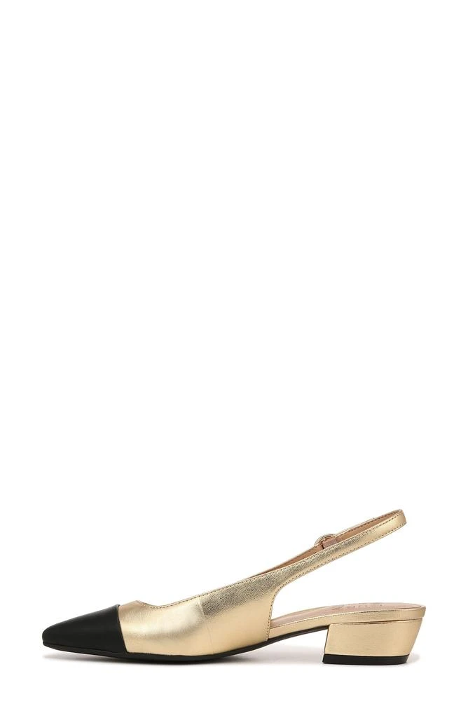 Naturalizer Banks Pointed Toe Slingback Pump 9