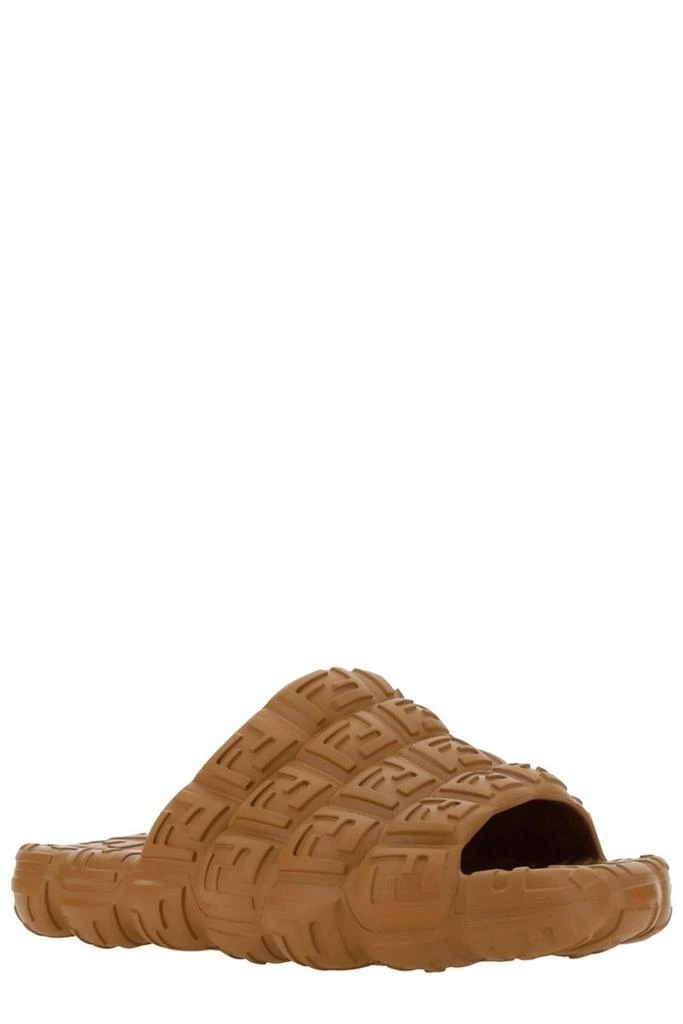 Fendi Fendi Logo Embossed Cloud Slides 2