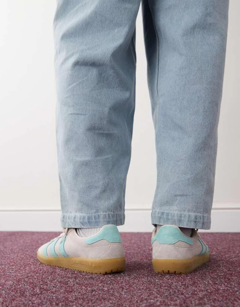 Adidas adidas Originals Bermuda trainers in pink and light blue 4