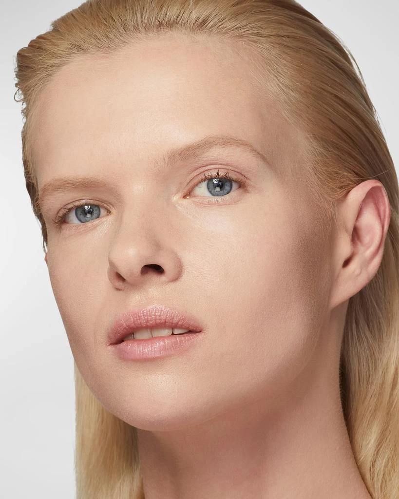 Estée Lauder Double Wear Stay-in-Place Foundation 4