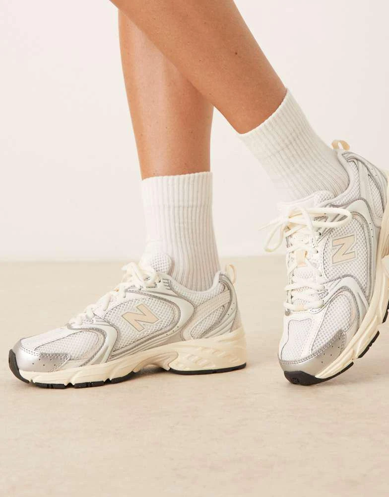 New Balance Unisex 530 sneakers in beige and silver -  exclusive New Balance 530 sneakers in stone | ASOS main image 3