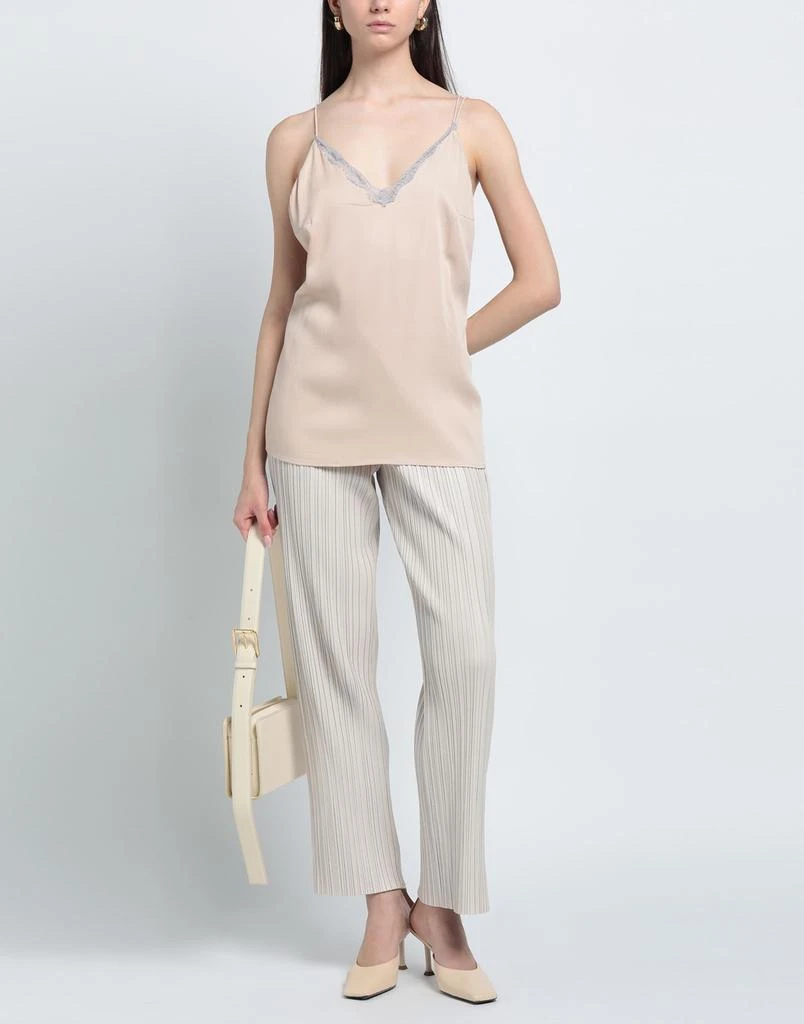 AERON Cami 2