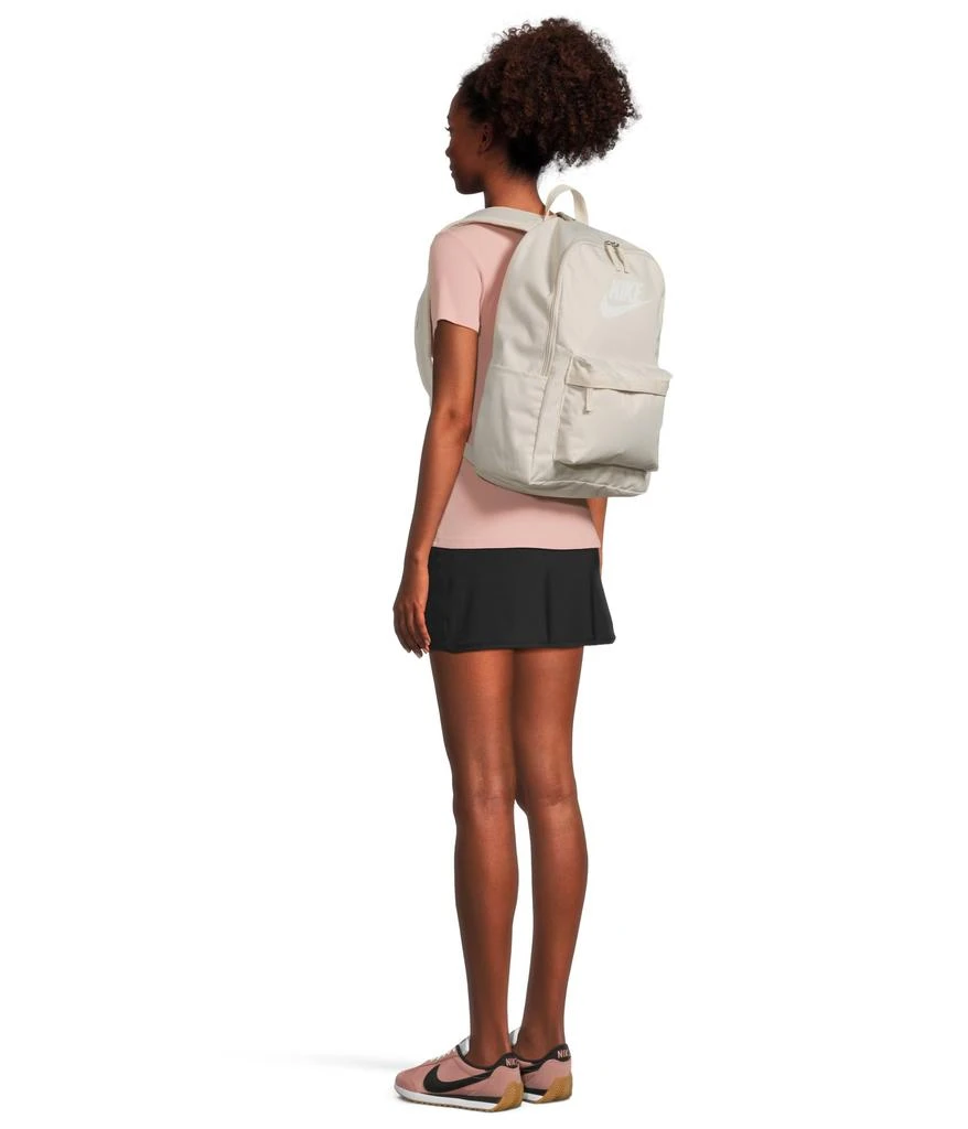 NIKE Heritage Backpack (25L) 6