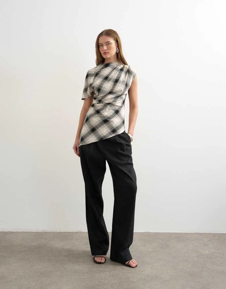 Topshop Topshop one sleeve slash neck top in check print 2