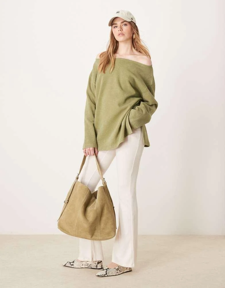 ASOS ASOS DESIGN off shoulder long sleeve waffle t-shirt in washed green 4