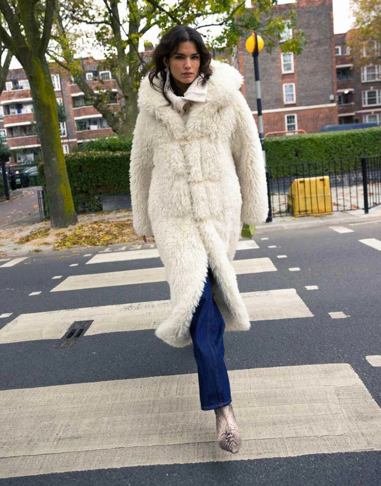 Topshop Topshop faux fur duffle hooded long coat in cream 1