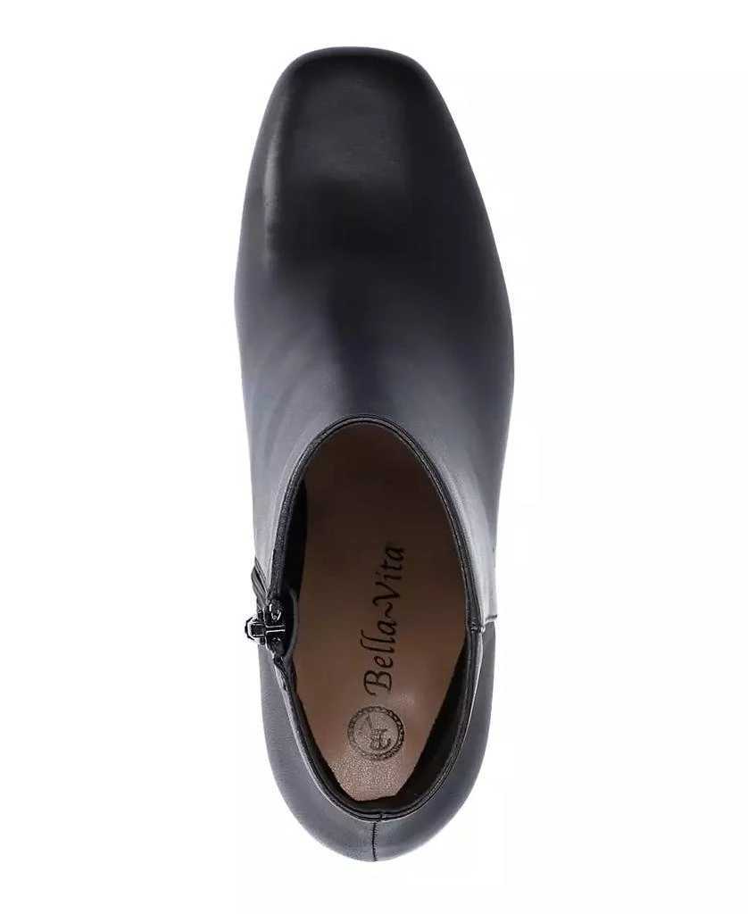 Bella Vita Square Toe Ankle Boots 7